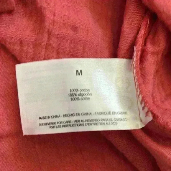 Jessica Simpson gauze, button-down top - Picture 5 of 5